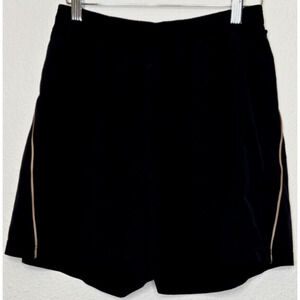 Under Armuor Mens Heatgear Shorts Medium Black Fitted Performance Active Workout